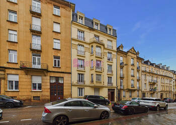 59614907a - Attribut alt par défaut.