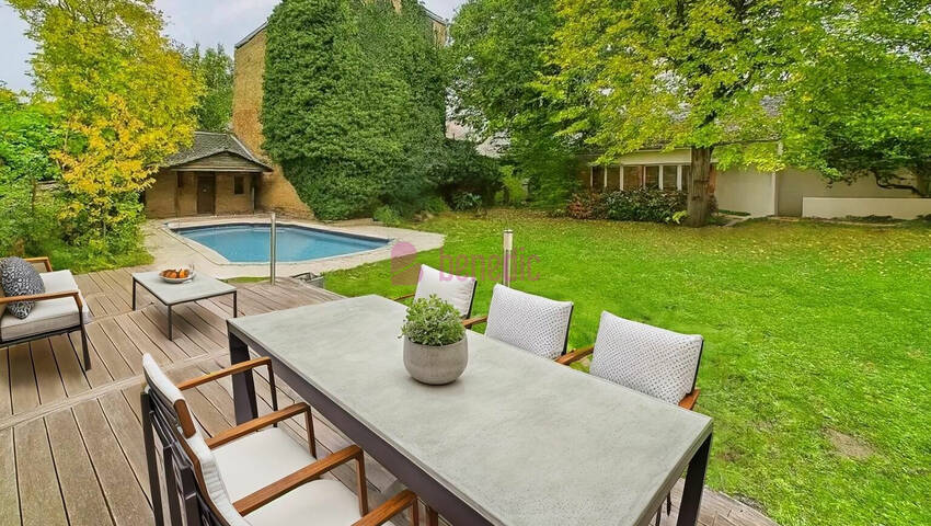 59525592f - Attribut alt par défaut.