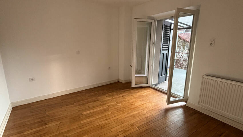 59590789g - Attribut alt par défaut.