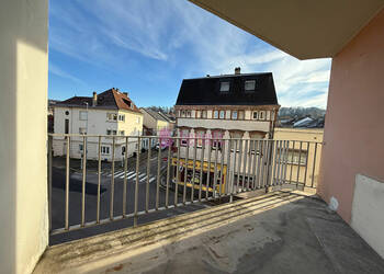 59634207b - Attribut alt par défaut.