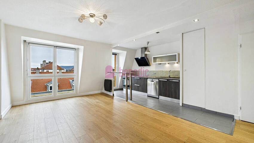 8461995t - Attribut alt par défaut.