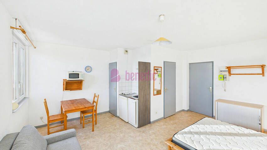 59407048a - Attribut alt par défaut.