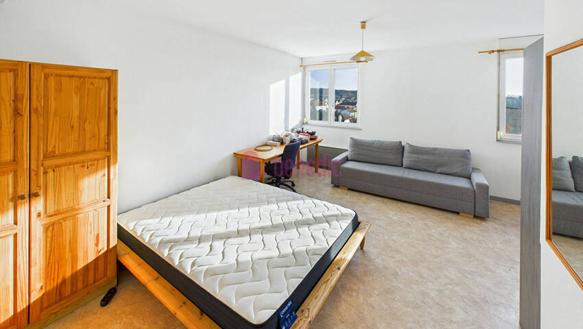 59407048f - Attribut alt par défaut.