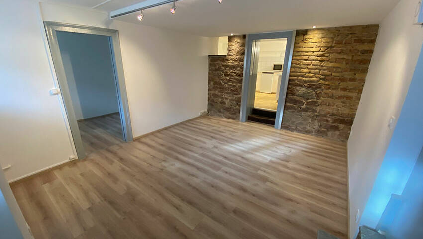 58123660a - Attribut alt par défaut.