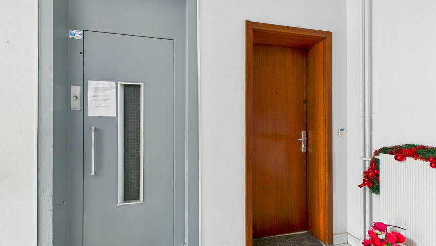 59623825b - Attribut alt par défaut.