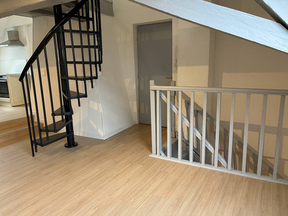 59474472c - Attribut alt par défaut.