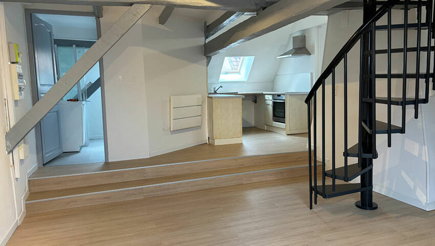 59474472b - Attribut alt par défaut.