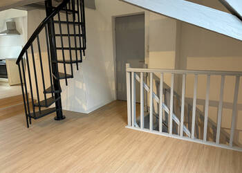 59474472c - Attribut alt par défaut.