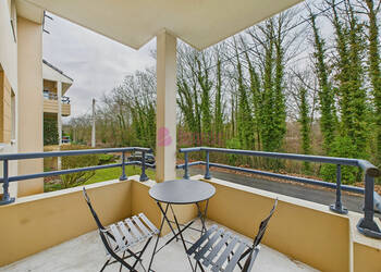 59522688c - Attribut alt par défaut.