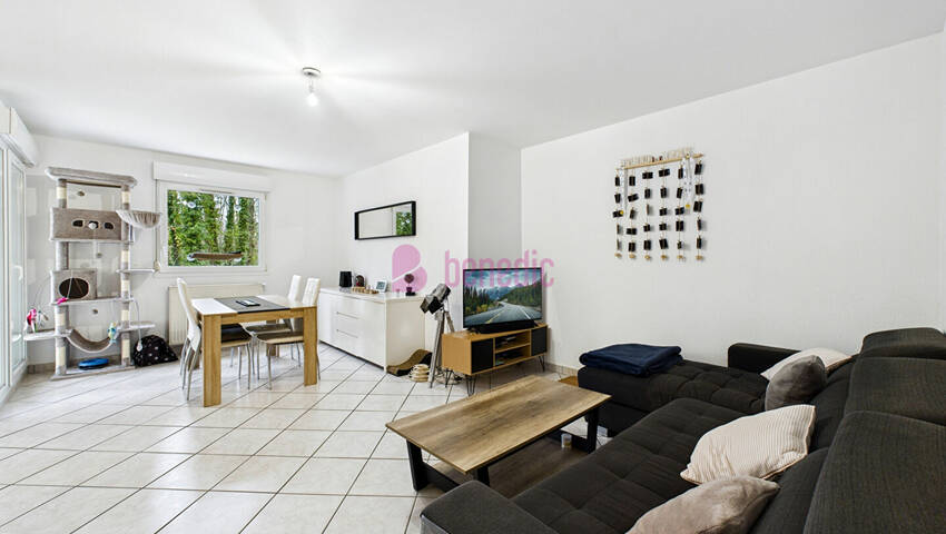 59522688f - Attribut alt par défaut.