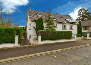 58628141b - Attribut alt par défaut.