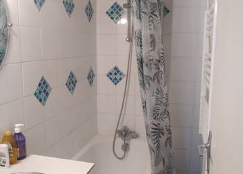 59632233c - Attribut alt par défaut.