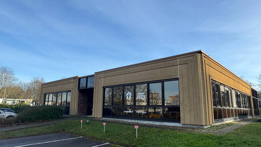 59663270a - Attribut alt par défaut.