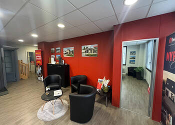 59663270b - Attribut alt par défaut.