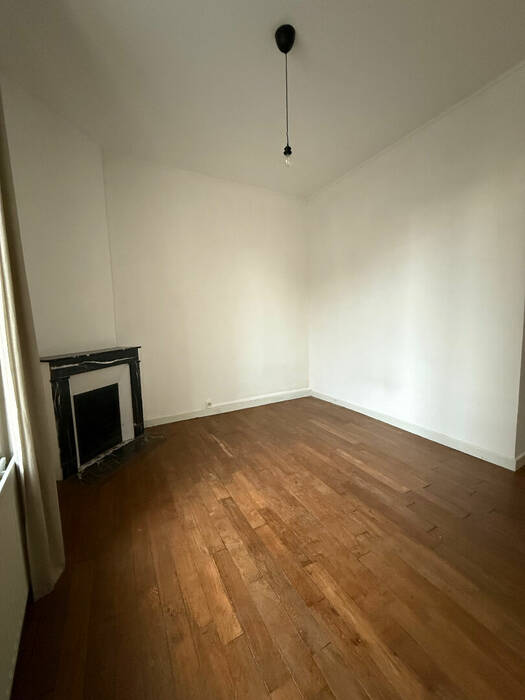 59663242f - Attribut alt par défaut.