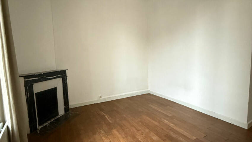 59663242f - Attribut alt par défaut.