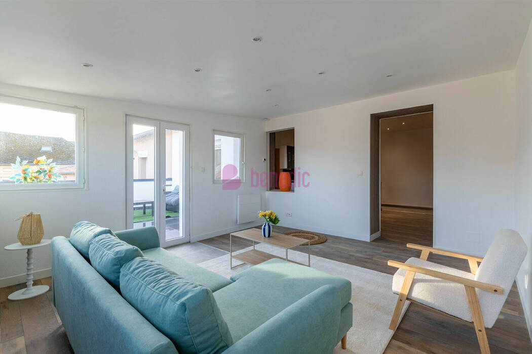 59665556c - Attribut alt par défaut.