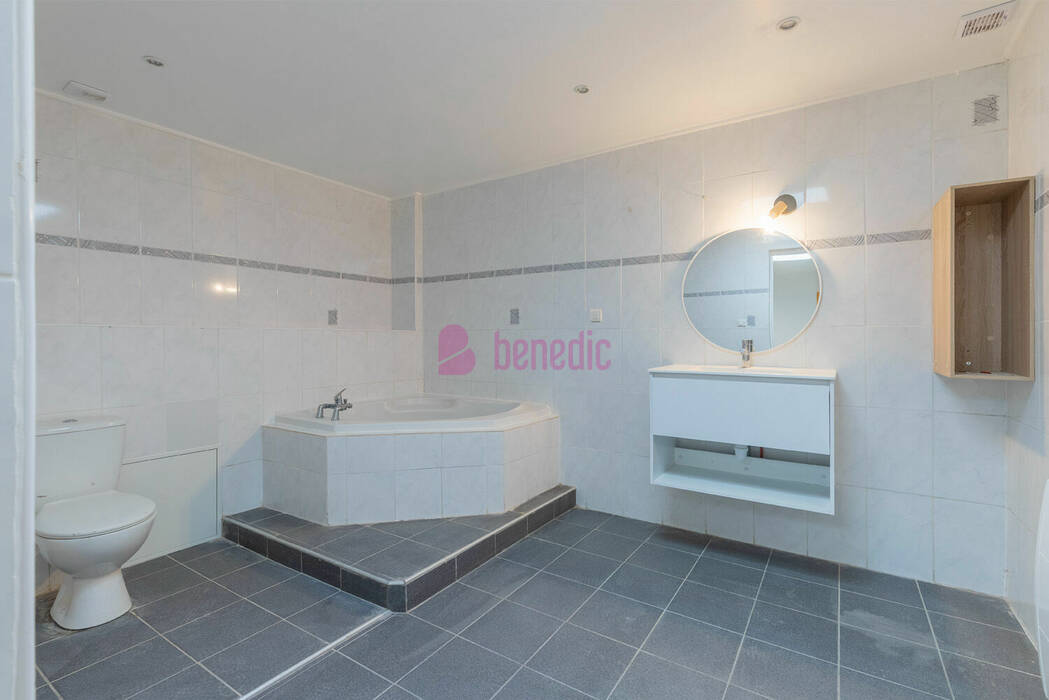 59665556g - Attribut alt par défaut.