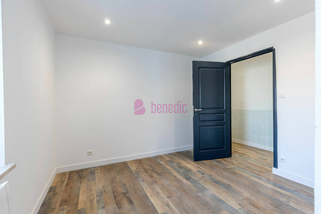 59665556h - Attribut alt par défaut.