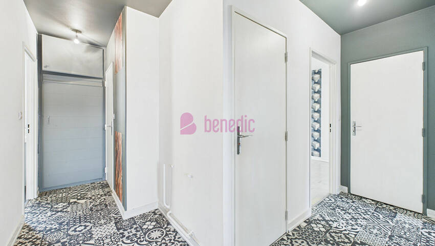 58628902h - Attribut alt par défaut.