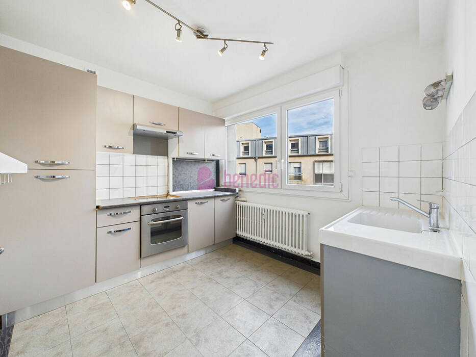 58628902i - Attribut alt par défaut.