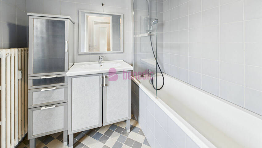 58628902j - Attribut alt par défaut.