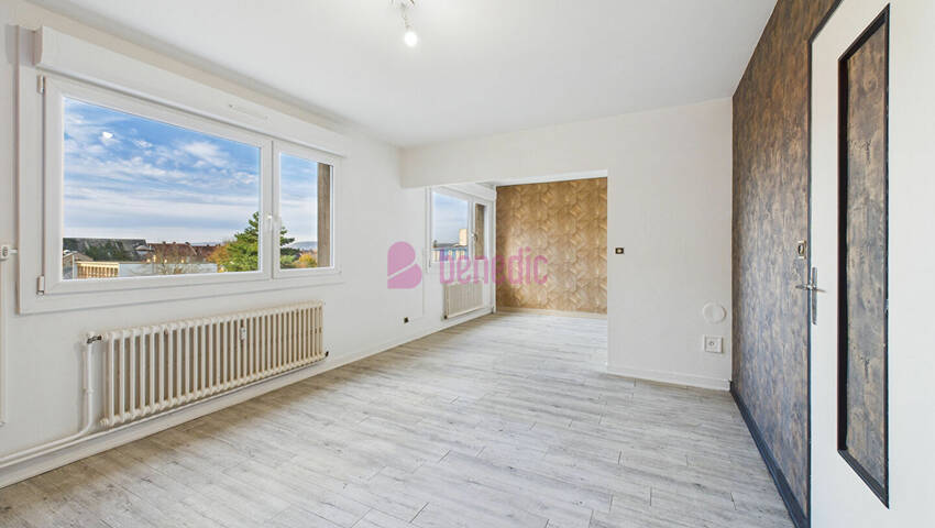 58628902k - Attribut alt par défaut.