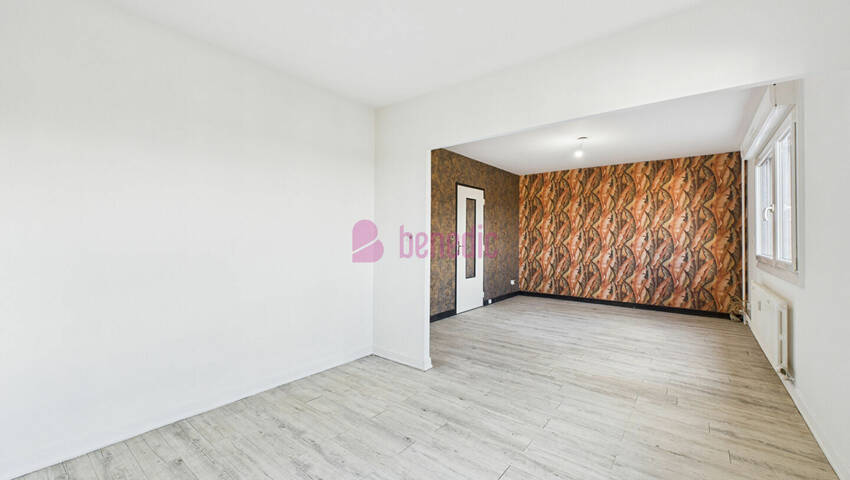 58628902o - Attribut alt par défaut.