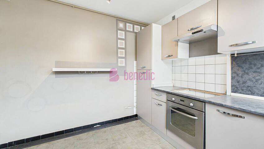 58628902t - Attribut alt par défaut.