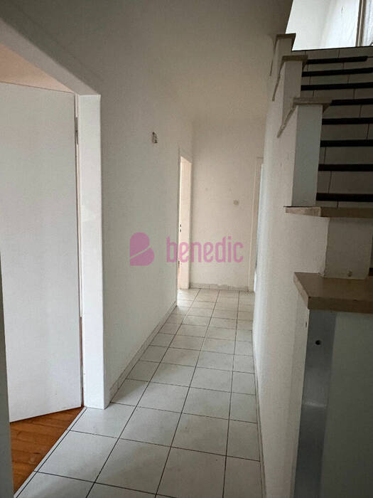 59668392h - Attribut alt par défaut.