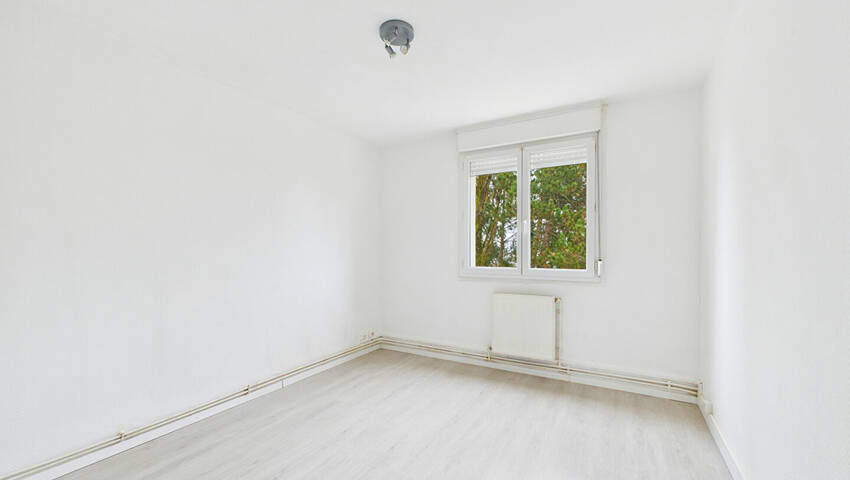 59648792d - Attribut alt par défaut.