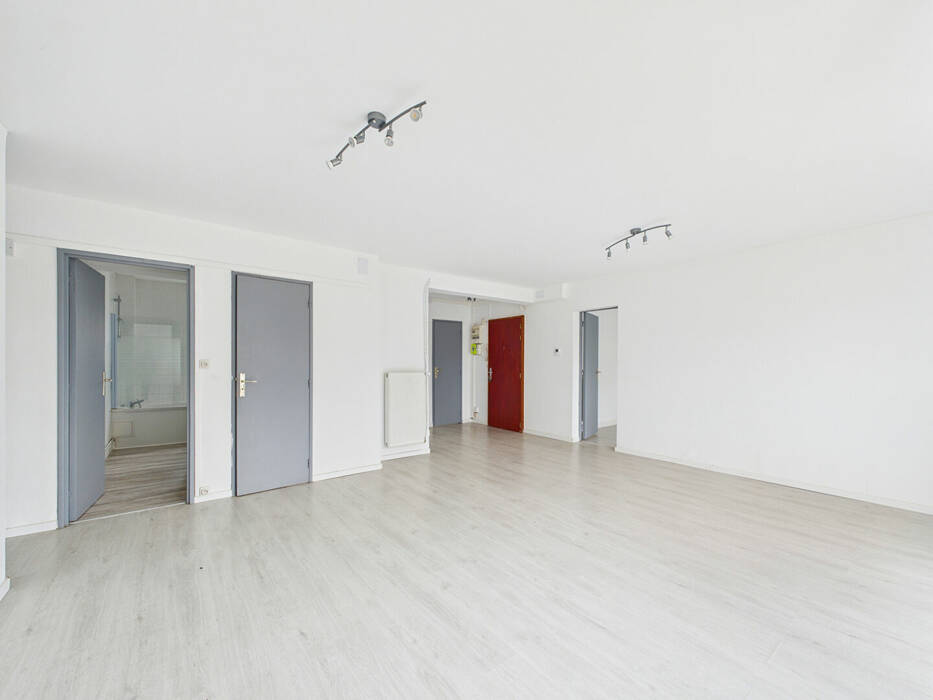 59648792g - Attribut alt par défaut.