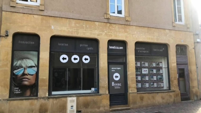 59668484a - Attribut alt par défaut.