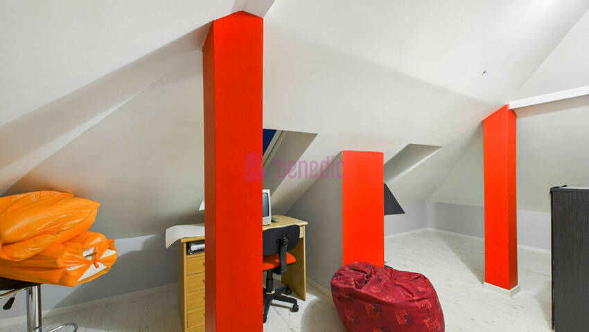 59500726f - Attribut alt par défaut.