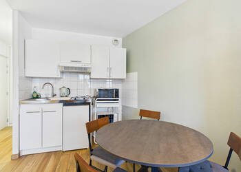 59669208c - Attribut alt par défaut.