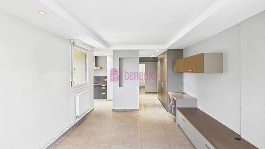 59027786h - Attribut alt par défaut.