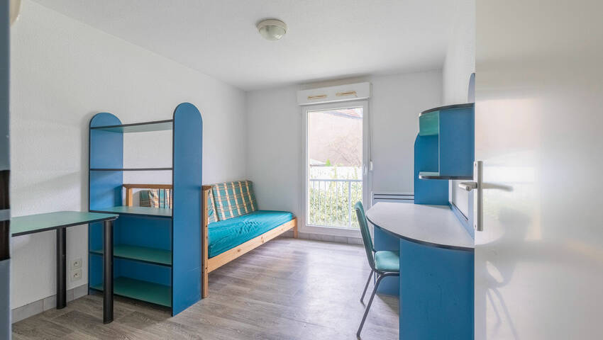 59684827a - Attribut alt par défaut.