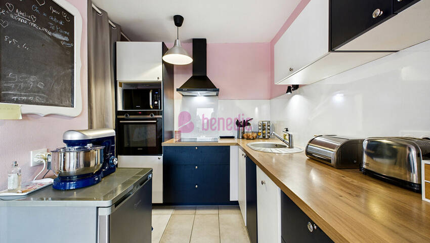 59649790d - Attribut alt par défaut.