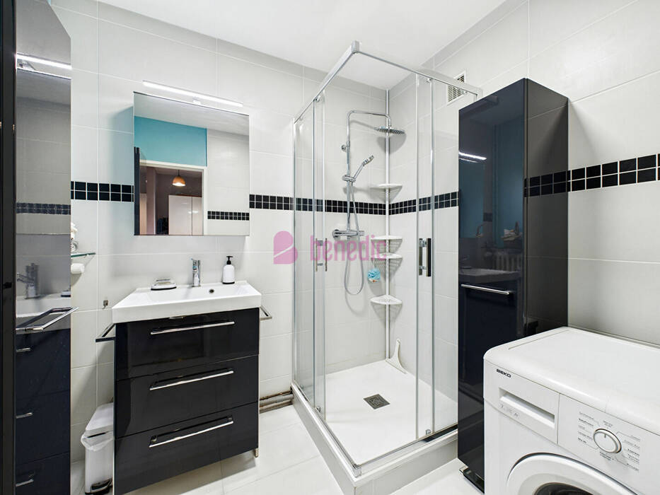 59649790g - Attribut alt par défaut.