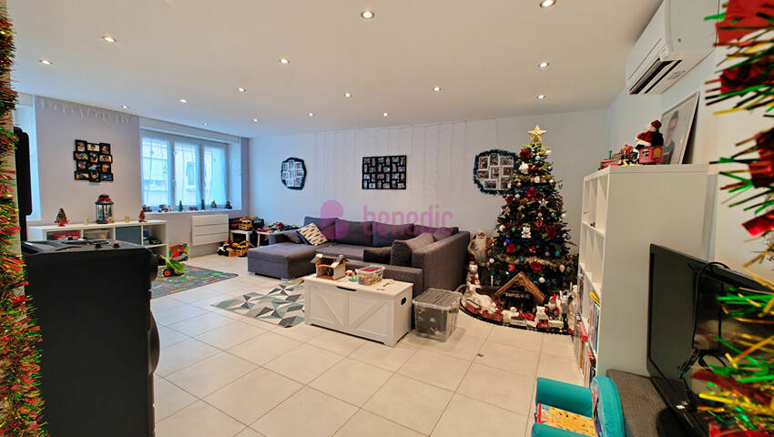 59477209c - Attribut alt par défaut.