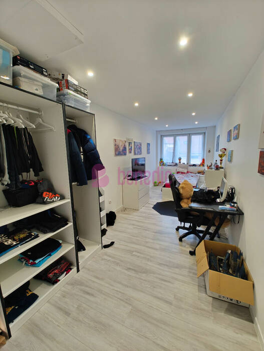 59477209g - Attribut alt par défaut.