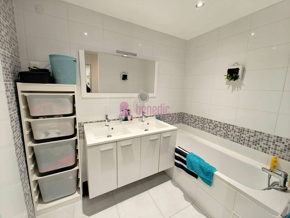 59477209k - Attribut alt par défaut.