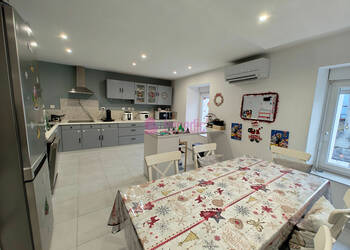 59477209b - Attribut alt par défaut.