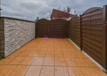 59696036b - Attribut alt par défaut.