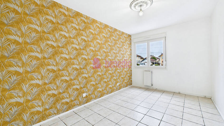 59696036l - Attribut alt par défaut.