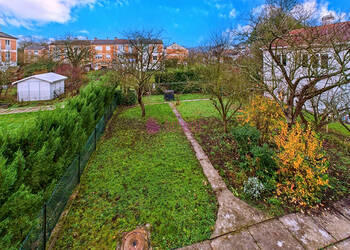 59702281c - Attribut alt par défaut.