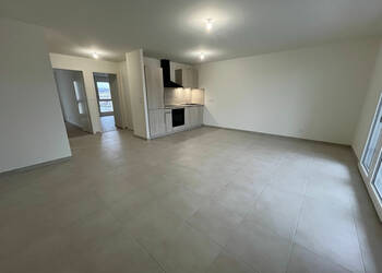 59643286b - Attribut alt par défaut.