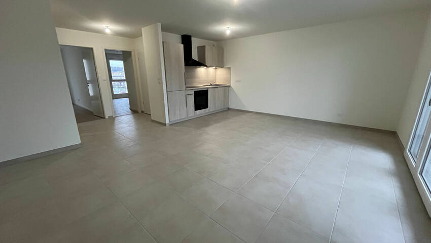 59643286b - Attribut alt par défaut.