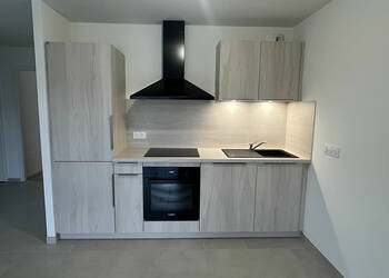 59643286c - Attribut alt par défaut.