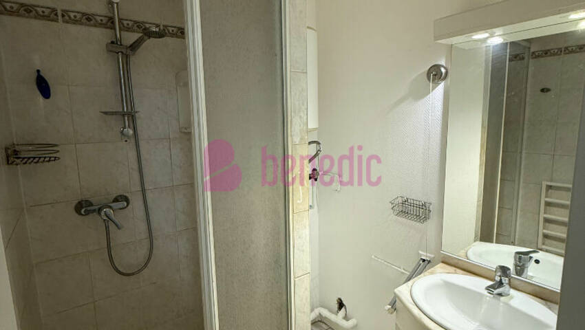 59710512h - Attribut alt par défaut.